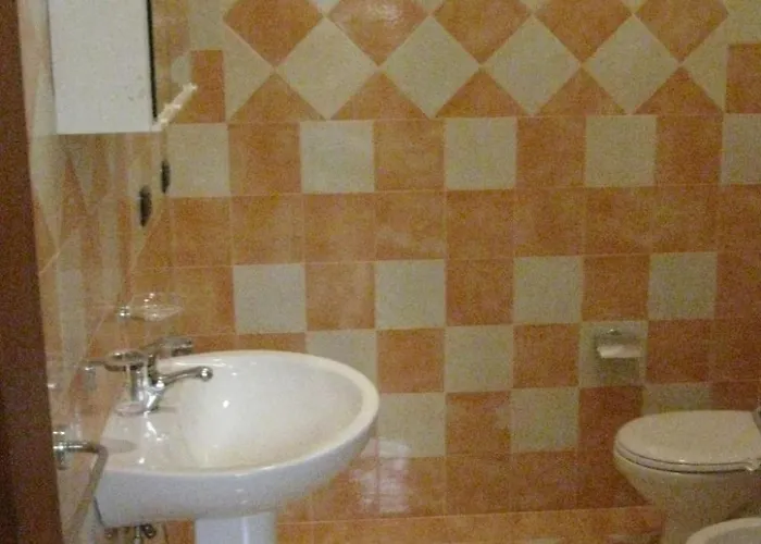 Appartement Eutimo Mit Waschmaschine Und Geschirrspueler By Interhome Locri