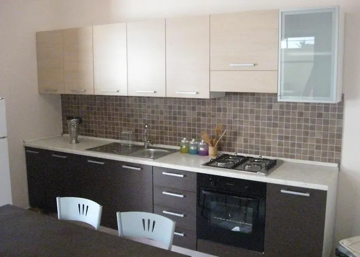 Eutimo Mit Waschmaschine Und Geschirrspueler By Interhome *